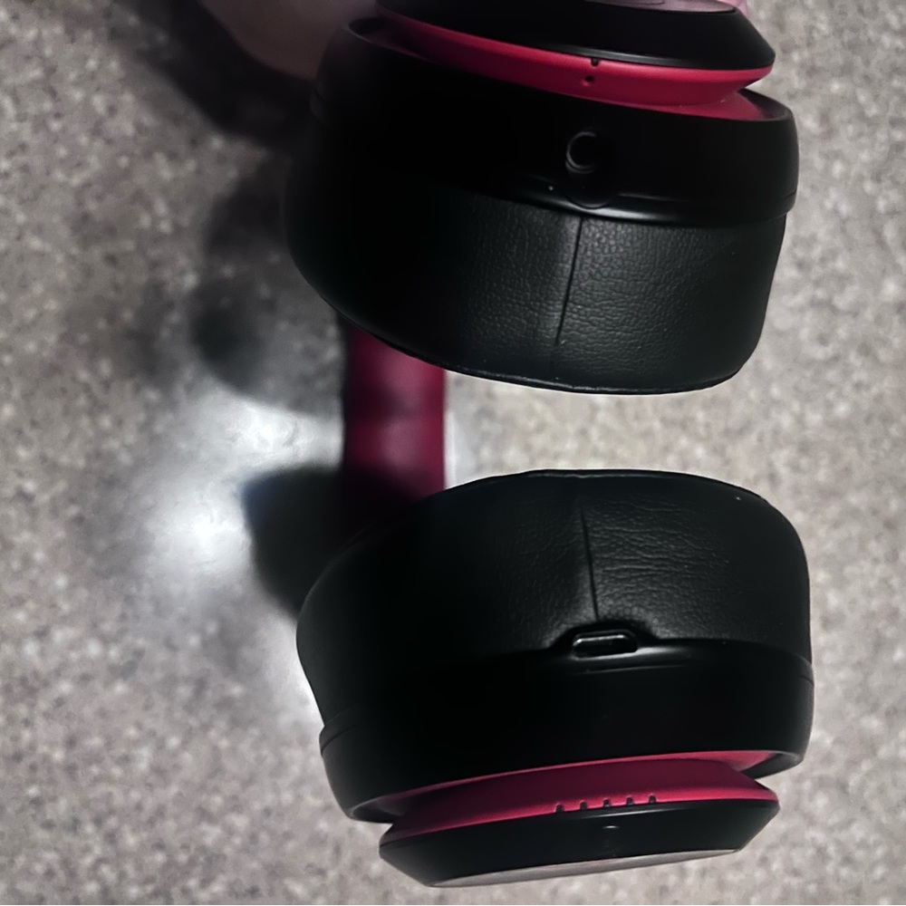 beats - Picture 2 of 6